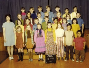 Mrs. Knaeble\'s 1971-1972 4th grade class at Monitor.