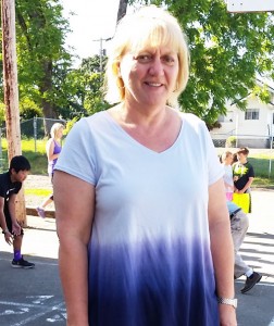  Patty Potter retires for working at Evergreen Elementary School after 41 years. 