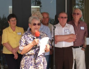 e Silverton SeRuth Cock, center, speaks at the opening of thnior Center in July 2010.