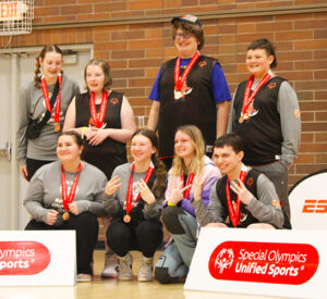 ilverton’s unified black team took third at a regional tournament at Oregon State University on Feb. 24.  